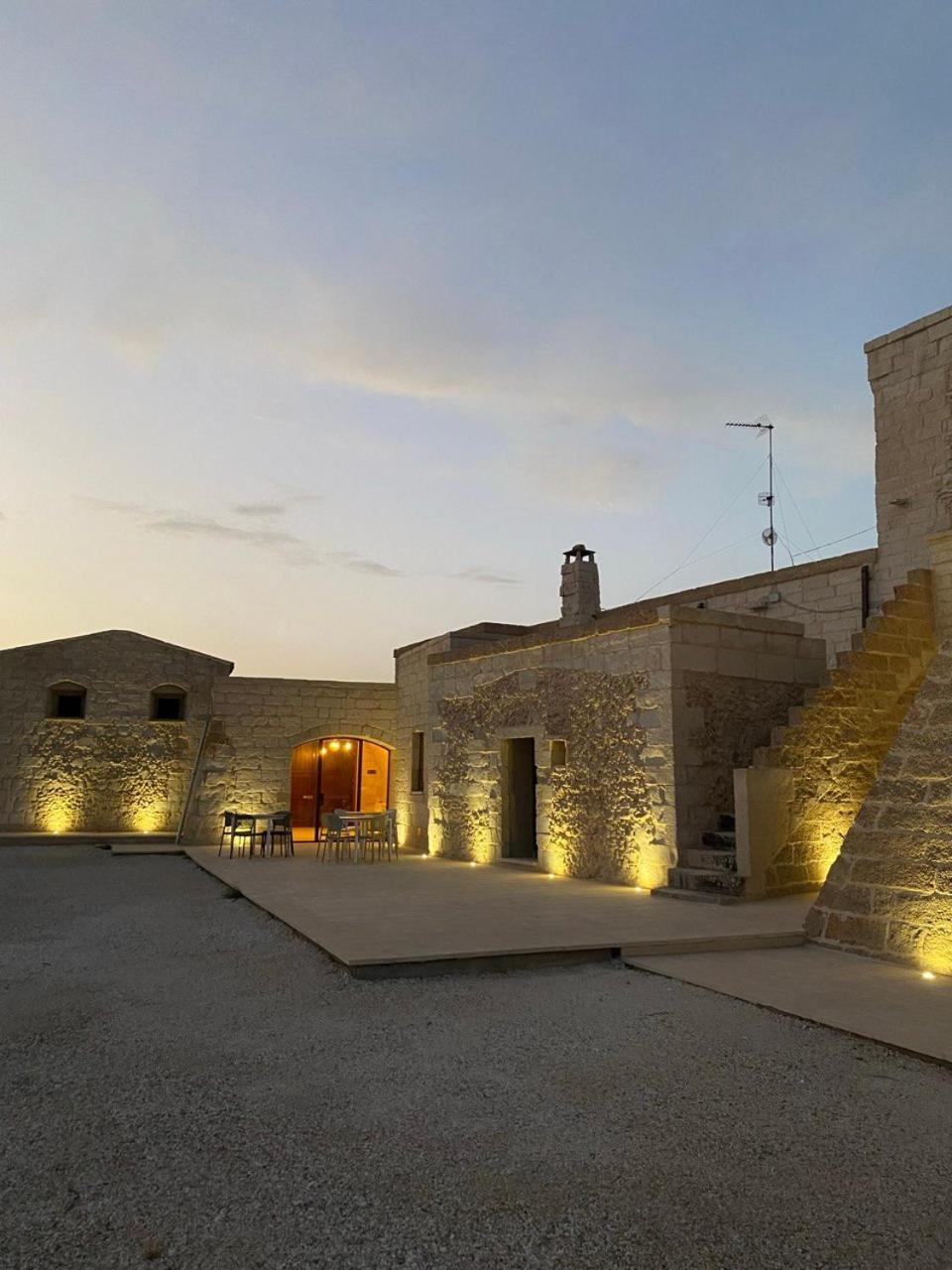 Agriturismo Masseria Sbotta سانتاندريا المظهر الخارجي الصورة